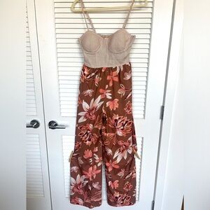 Bustier linen and satin floral jumpsuit